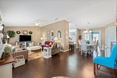 House in Summerfield, Florida 2 bedrooms, 148.27 sq.m. № 1719583 - photo 6