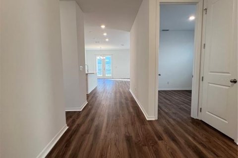 Casa en alquiler en Minneola, Florida, 4 dormitorios, 181.72 m2 № 1919007 - foto 7