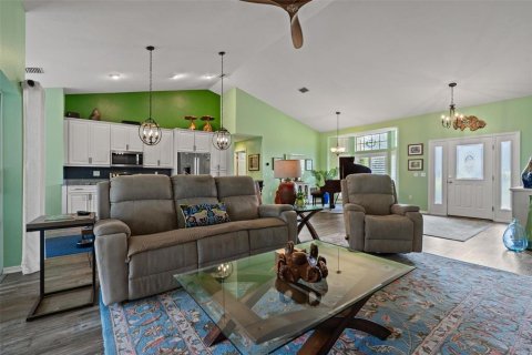 House in Beverly Hills, Florida 3 bedrooms, 193.42 sq.m. № 1880725 - photo 16