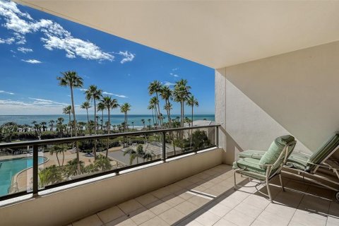 Condominio en venta en Longboat Key, Florida, 3 dormitorios, 239.69 m2 № 2097682 - foto 10