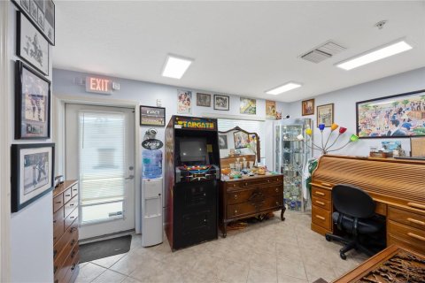 Commercial property in Nokomis, Florida 160.26 sq.m. № 2102278 - photo 17