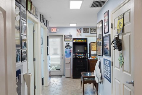 Commercial property in Nokomis, Florida 160.26 sq.m. № 2102278 - photo 14
