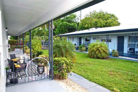 Propiedad comercial en venta en Hollywood, Florida, 691.66 m2 № 1959837 - foto 23