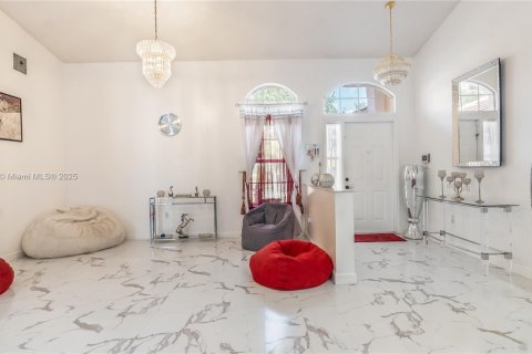 Купить виллу или дом в Мирамар, Флорида 4 спальни, 205.04м2, № 1962538 - фото 5