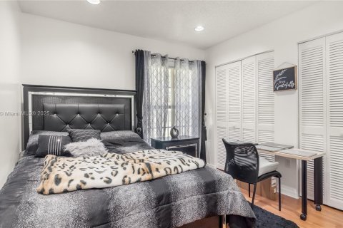 Купить виллу или дом в Мирамар, Флорида 4 спальни, 205.04м2, № 1962538 - фото 25