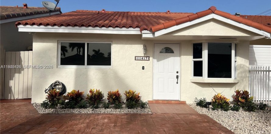 Villa ou maison à Hialeah Gardens, Floride 3 chambres, 104.98 m2 № 1998296