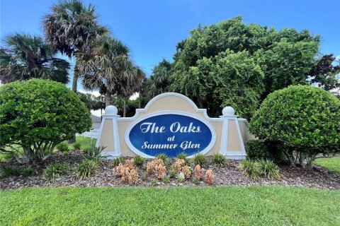 House in Eustis, Florida 4 bedrooms, 257.53 sq.m. № 1834887 - photo 27