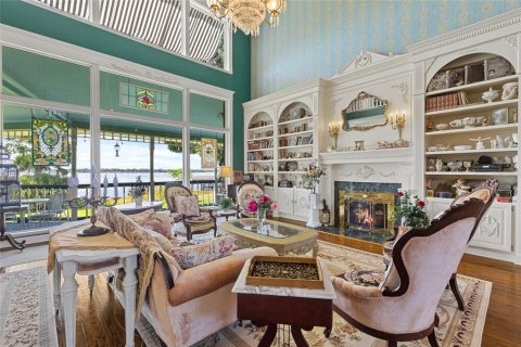 House in Haines City, Florida 5 bedrooms, 749.07 sq.m. № 2228268 - photo 25