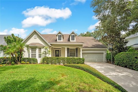 House in Windermere, Florida 4 bedrooms, 338.72 sq.m. № 2224940