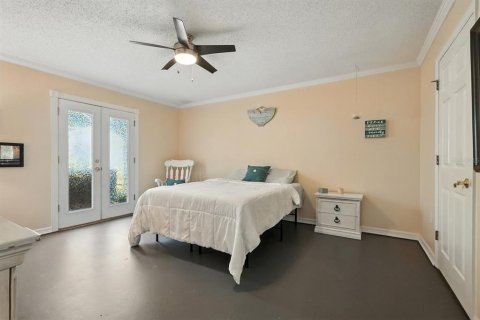 Casa en venta en Palm Coast, Florida, 6 dormitorios, 365.38 m2 № 1908579 - foto 21