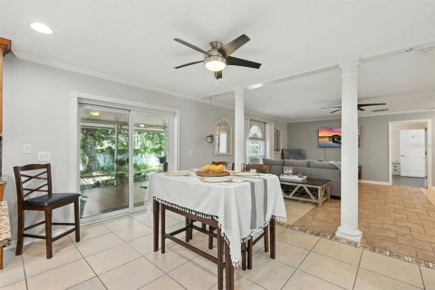 Casa en venta en Palm Coast, Florida, 6 dormitorios, 365.38 m2 № 1908579 - foto 16