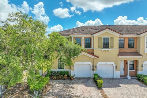 Townhouse in Saint Lucie, Florida 3 bedrooms, 140 sq.m. № 1630605 - photo 27