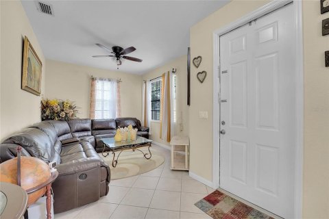 Townhouse in Saint Lucie, Florida 3 bedrooms, 140 sq.m. № 1630605 - photo 5