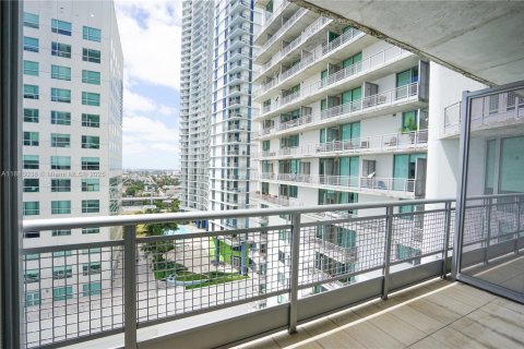 Copropriété à louer à Miami, Floride: 2 chambres, 103.4 m2 № 1930518 - photo 15