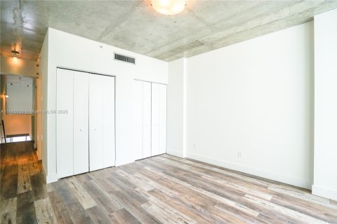 Copropriété à louer à Miami, Floride: 2 chambres, 103.4 m2 № 1930518 - photo 12