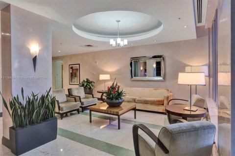 Copropriété à louer à Hollywood, Floride: 2 chambres, 125.88 m2 № 1601157 - photo 19