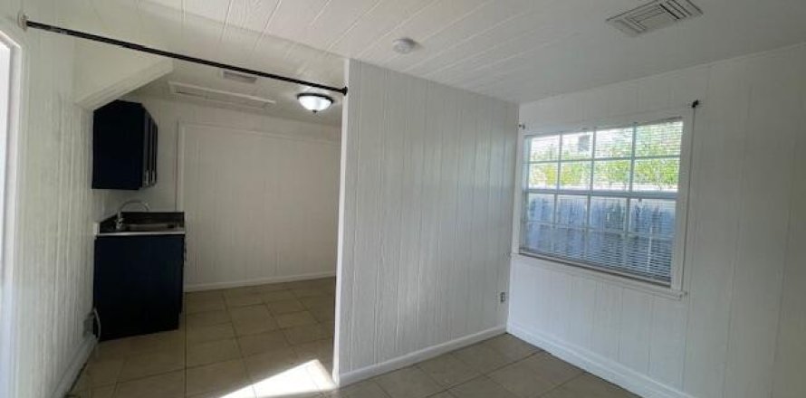 Condo in West Palm Beach, Florida, 1 bedroom  № 1225630
