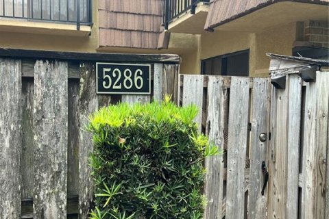Copropriété à louer à Orlando, Floride: 2 chambres, 119.38 m2 № 1913091 - photo 1