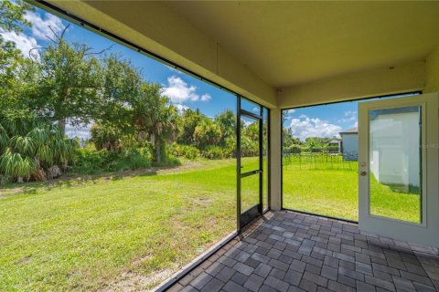 Villa ou maison à vendre à Port Charlotte, Floride: 3 chambres, 151.43 m2 № 2289852 - photo 25
