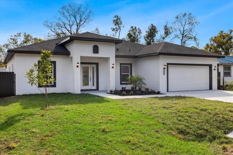 Casa en venta en Tampa, Florida, 4 dormitorios, 188.13 m2 № 1734734 - foto 2