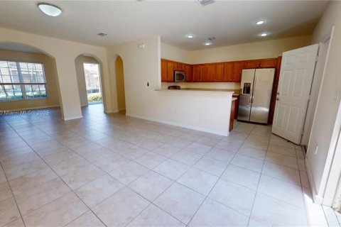 Adosado en alquiler en Miami, Florida, 3 dormitorios, 161.65 m2 № 1953563 - foto 13