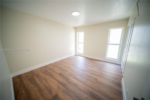 Купить виллу или дом в Корал-Спрингс, Флорида 3 спальни, 133.59м2, № 2049733 - фото 14