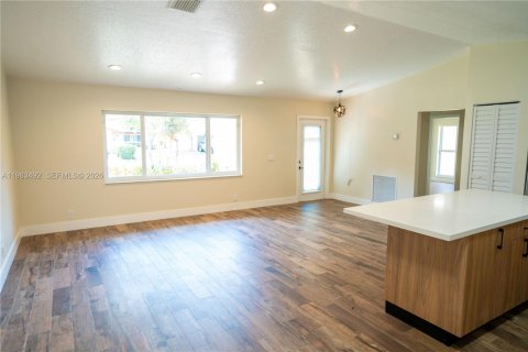 Купить виллу или дом в Корал-Спрингс, Флорида 3 спальни, 133.59м2, № 2049733 - фото 5