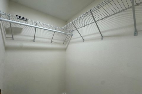 Casa en venta en Tampa, Florida, 4 dormitorios, 110.55 m2 № 1912155 - foto 12