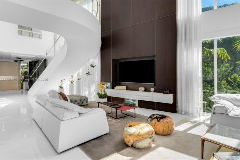 Villa ou maison à vendre à Miami Beach, Floride: 5 chambres, 448.44 m2 № 1942760 - photo 29