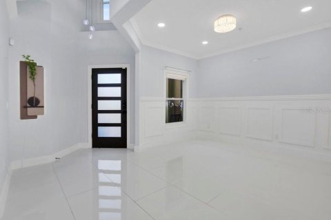 Touwnhouse à vendre à Orlando, Floride: 3 chambres, 195.47 m2 № 2420476 - photo 6