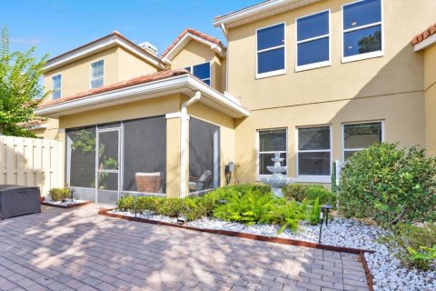 Touwnhouse à vendre à Orlando, Floride: 3 chambres, 195.47 m2 № 2420476 - photo 24