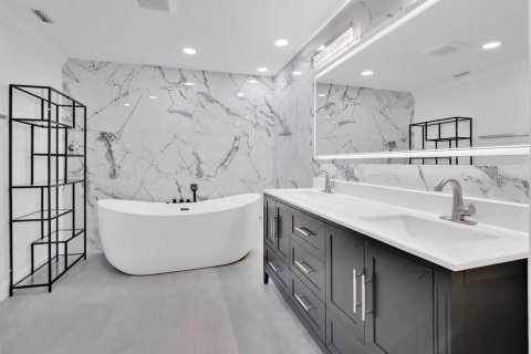 Touwnhouse à vendre à Orlando, Floride: 3 chambres, 195.47 m2 № 2420476 - photo 17