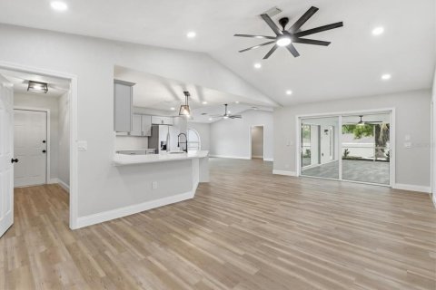 Villa ou maison à vendre à Spring Hill, Floride: 3 chambres, 175.21 m2 № 2151610 - photo 15
