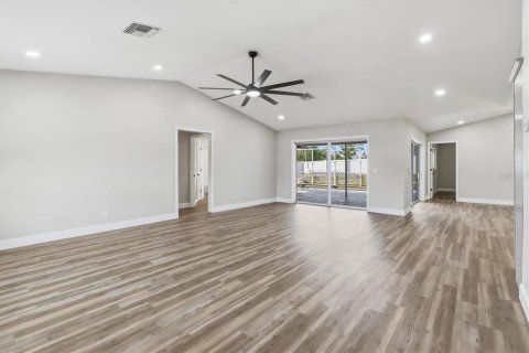 Villa ou maison à vendre à Spring Hill, Floride: 3 chambres, 175.21 m2 № 2151610 - photo 8