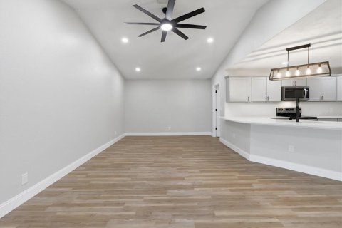 Villa ou maison à vendre à Spring Hill, Floride: 3 chambres, 175.21 m2 № 2151610 - photo 14