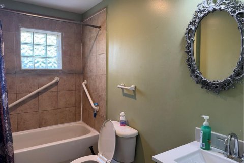 Propiedad comercial en venta en Apopka, Florida, 302.4 m2 № 1919028 - foto 25