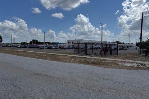 Propiedad comercial en venta en Apopka, Florida, 302.4 m2 № 1919028 - foto 8