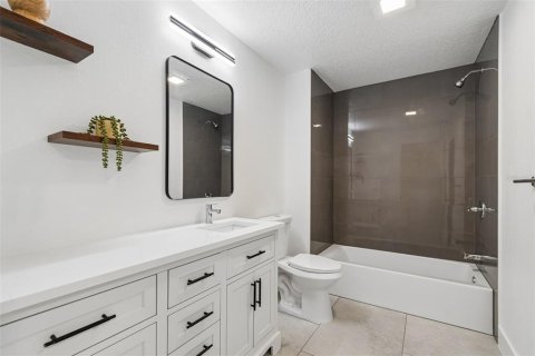 Villa ou maison à vendre à Saint Petersburg, Floride: 5 chambres, 175.59 m2 № 2227756 - photo 28