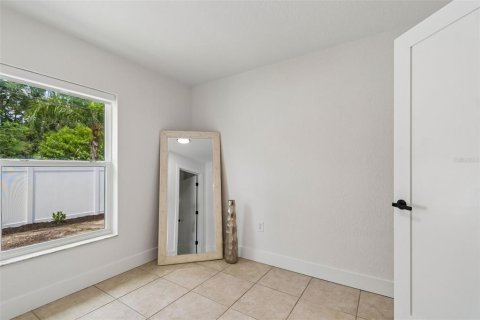 Villa ou maison à vendre à Saint Petersburg, Floride: 5 chambres, 175.59 m2 № 2227756 - photo 21