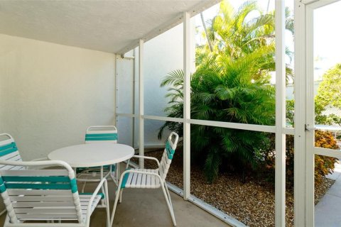 Condo in Holmes Beach, Florida, 1 bedroom  № 1568192 - photo 7