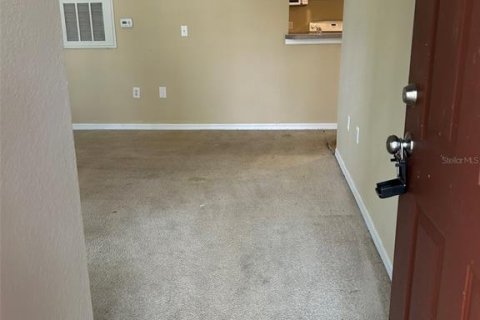 Condominio en alquiler en Altamonte Springs, Florida, 3 dormitorios, 110.93 m2 № 2099856 - foto 3