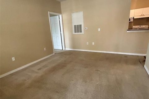 Condominio en alquiler en Altamonte Springs, Florida, 3 dormitorios, 110.93 m2 № 2099856 - foto 4
