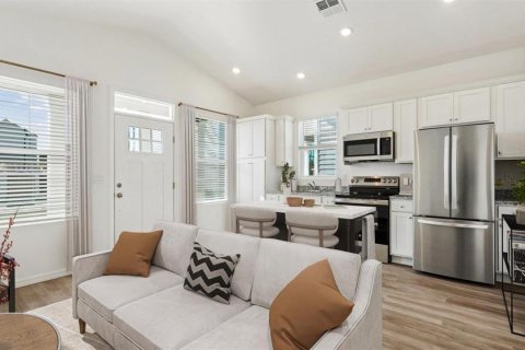 House in Gainesville, Florida 3 bedrooms, 119.94 sq.m. № 1808228 - photo 13