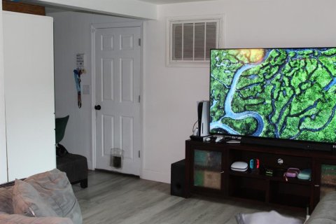 House in Holiday, Florida 3 bedrooms, 96.25 sq.m. № 1690032 - photo 2