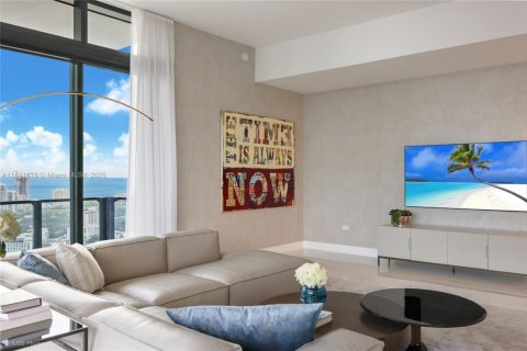 Condo in Miami, Florida, 4 bedrooms  № 1942537 - photo 8