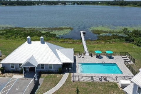 Casa en alquiler en Winter Haven, Florida, 2 dormitorios, 132.39 m2 № 2114546 - foto 30