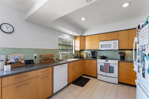 Купить кондоминиум в Орландо, Флорида 7 комнат, 94.39м2, № 1845276 - фото 17