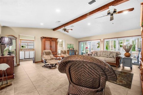 Villa ou maison à vendre à Palm Coast, Floride: 3 chambres, 165.09 m2 № 2305940 - photo 14