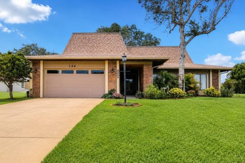 House in Palm Coast, Florida 3 bedrooms, 165.09 sq.m. № 2305940