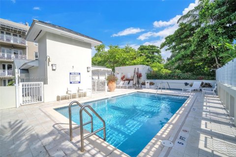 Copropriété à vendre à Miami, Floride: 1 chambre, 101.45 m2 № 1931993 - photo 29